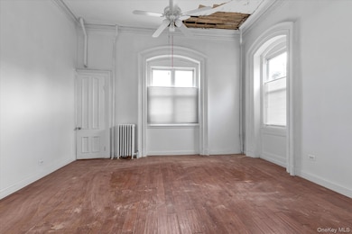 11-41 123rd St, College Point, NY 11356 - photo 4