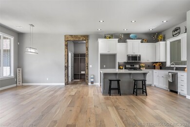 5771 S 254th East Ave, Broken Arrow, OK 74014 - photo 7