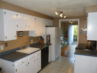 22 Black Point Rd unit 4C, Scarborough, ME 04074 - photo 3