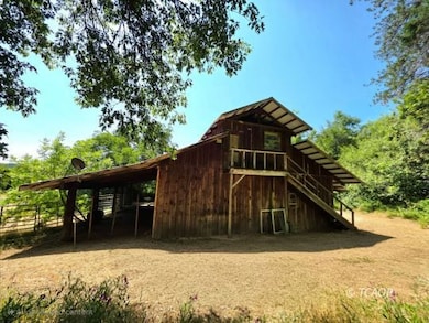 Barn