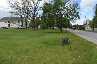 401 S Magnolia Ave, Waynesboro, VA 22980 - photo 2