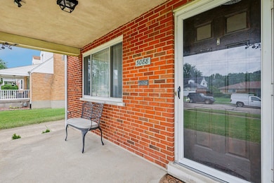 5-web-or-mls-Timberview Dr-1006-005