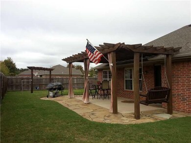 Yard/Garden. Pergola covered patio