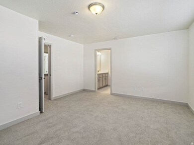 405 Kanab Creek Dr unit 205, Saratoga Springs, UT 84045 - photo 3