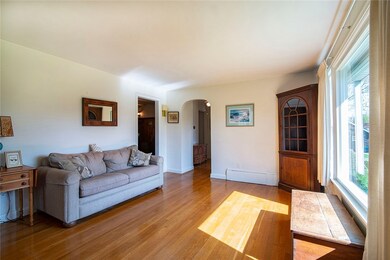 29 Stuart St, Westerly, RI 02891 - photo 7