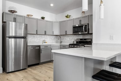 8 Oakhurst St unit 4, Dorchester Center, MA 02124 - photo 7