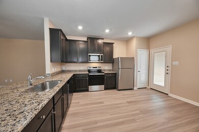 22142 Lost Lantern Dr, Hockley, TX 77447 - photo 4