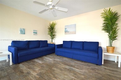 1451 N 12th Ct unit 8B, Hollywood, FL 33019 - photo 4