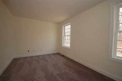 17 Sophie Cir unit 13, Hooksett, NH 03106 - photo 5