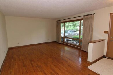 5236 Halsey St, Shawnee, KS 66216 - photo 3