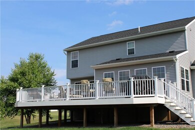 Look at that huge Trex deck!