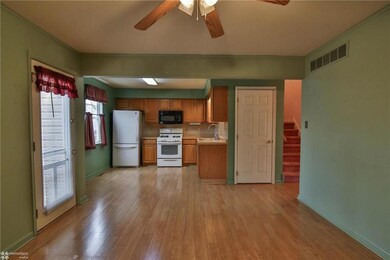 1239 Meadowview Cir, Lansdale, PA 19446 - photo 7