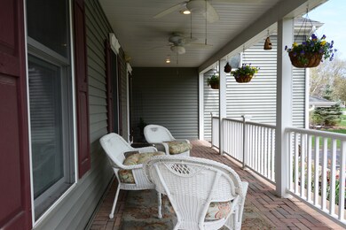 943 Bluestem Ln unit 2, Batavia, IL 60510 - photo 5