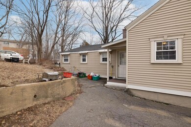 4 Walker St, Kittery, ME 03904 - photo 4