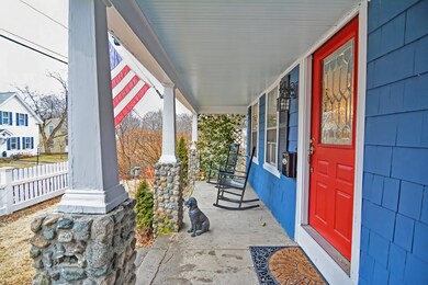 6 Guernsey St, Medway, MA 02053 - photo 5