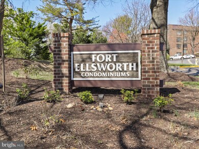 108 Roberts Ln unit 101, Alexandria, VA 22314 - photo 2