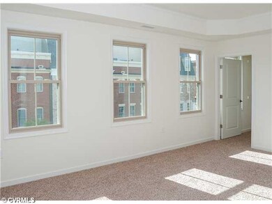 2404 Liesfeld Pkwy, Glen Allen, VA 23060 - photo 4