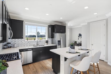 1468 Monument Ln, Fairfield, CA 94533 - photo 5