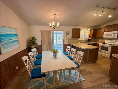 Dining Room (virtually staged)