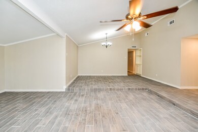 2902 Branch Oaks Dr, Garland, TX 75043 - photo 4