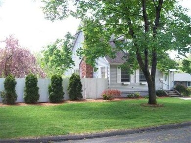 32 Leahey Ave, South Hadley, MA 01075 - photo 2