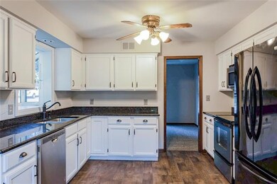 1209 NW Porter Dr, Blue Springs, MO 64015 - photo 4