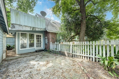 1901 Elmen St, Houston, TX 77019 - photo 6