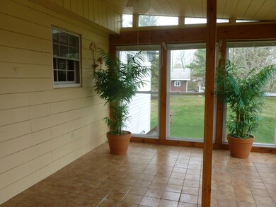 1043 Westminster Hill Rd, Fitchburg, MA 01420 - photo 4