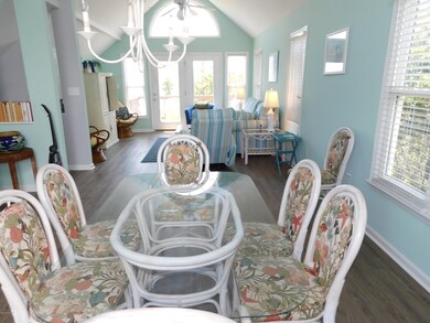GREAT ROOM & DINING AREA VIEW