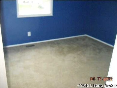 7211 Applegate Ln, Louisville, KY 40228 - photo 4