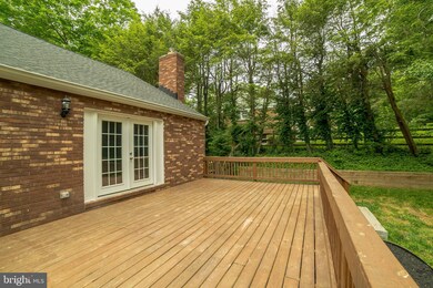 6211 Oak Hill Dr, Sykesville, MD 21784 - photo 6