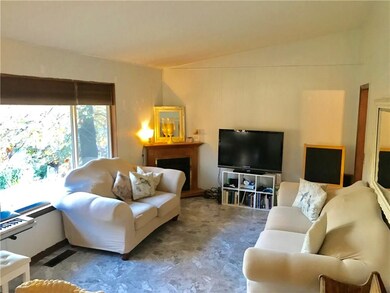 19 Cobb Cir, Bella Vista, AR 72715 - photo 5