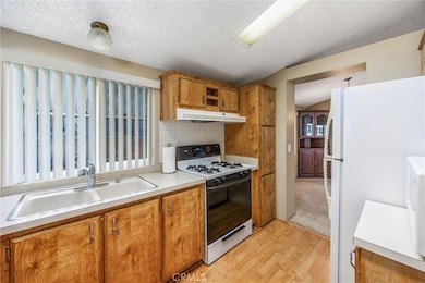 1721 E Colton Ave unit 82, Redlands, CA 92374 - photo 3