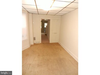 1356 Buttonwood St, Reading, PA 19604 - photo 7