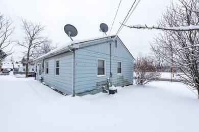 1122 W Atlantic Ave, Waukegan, IL 60085 - photo 7