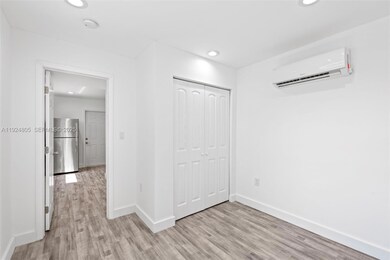 2847 Polk St unit 3, Hollywood, FL 33020 - photo 6