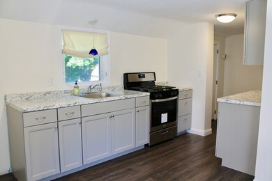 446 Union St, Rockland, MA 02370 - photo 5