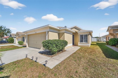 11812 Lynmoor Dr, Riverview, FL 33579 - photo 5