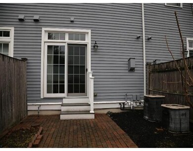894 Main St unit 4, Wakefield, MA 01880 - photo 3