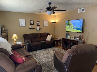 1206 Mckinley Ave, Alamogordo, NM 88310 - photo 2