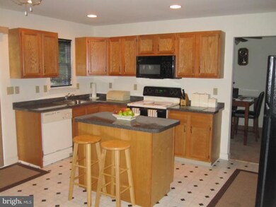 66 Chestnut Dr, Elkton, MD 21921 - photo 3