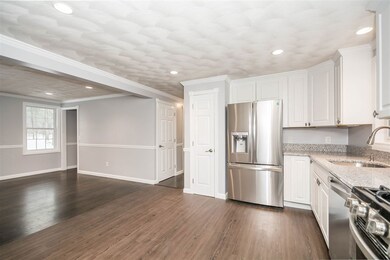 7 Blue Jay Way, Litchfield, NH 03052 - photo 5