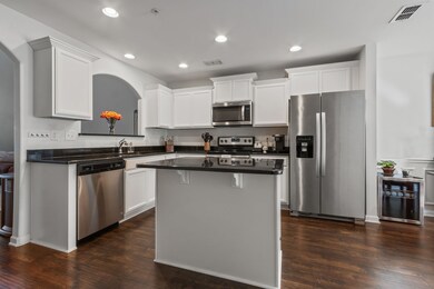 1002 Muna Ct, Spring Hill, TN 37174 - photo 6