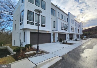 3705 Glenmoor Reserve Ln, Chevy Chase, MD 20815 - photo 7