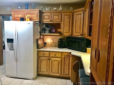 Refrigerator does not stay but negotiable.