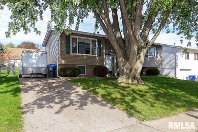 2510 W 59th St, Davenport, IA 52806 - photo 2