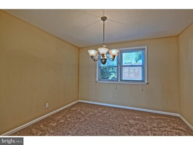 453 Elm Ave, Woodbury, NJ 08096 - photo 5
