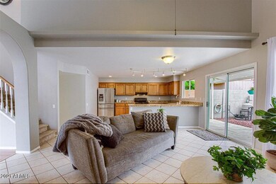 06-Family Room