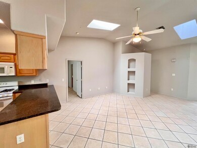 10677 E 35th St unit II, Yuma, AZ 85365 - photo 6