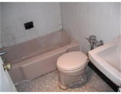 34 Kinross Rd unit 8, Brighton, MA 02135 - photo 6